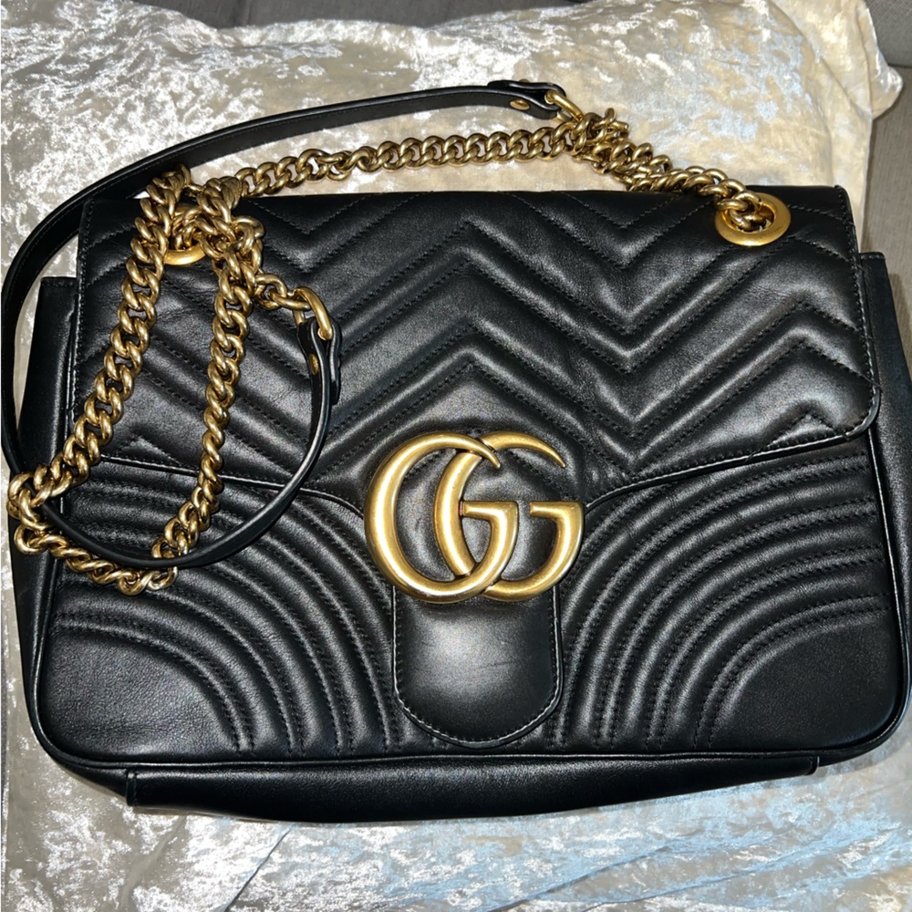 GG MARMONT MEDIUM SHOULDER BAG